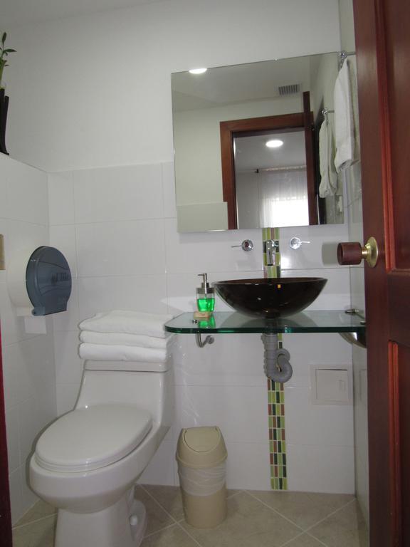 Hotel Getsemaní BGA Bucaramanga Quarto foto